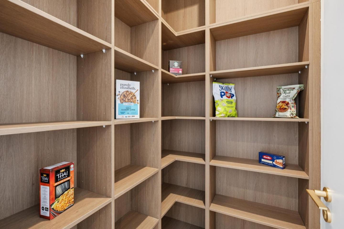 Detail Gallery Image 14 of 111 For 152 Bland Ave, Campbell,  CA 95008 - 4 Beds | 3/1 Baths