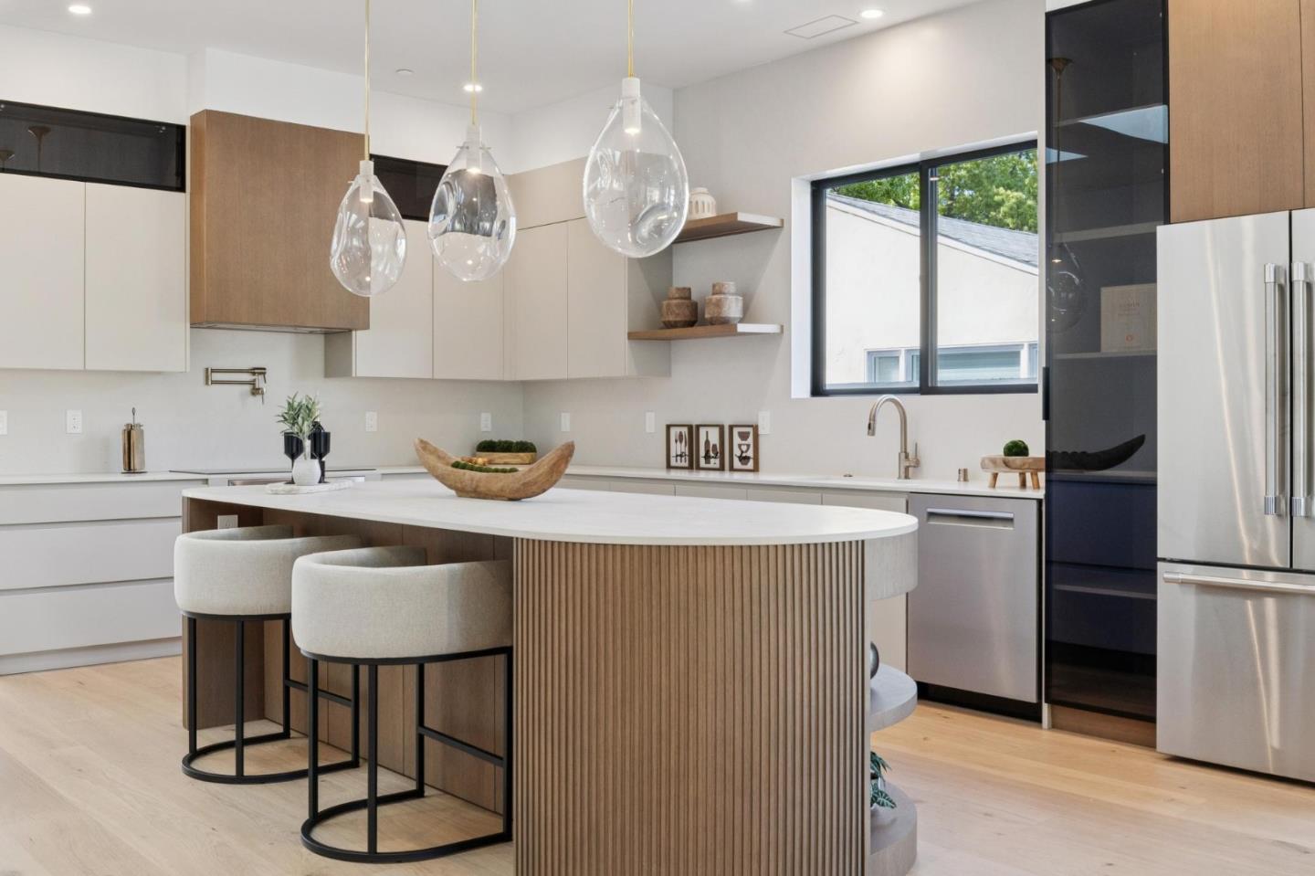 Detail Gallery Image 15 of 111 For 152 Bland Ave, Campbell,  CA 95008 - 4 Beds | 3/1 Baths