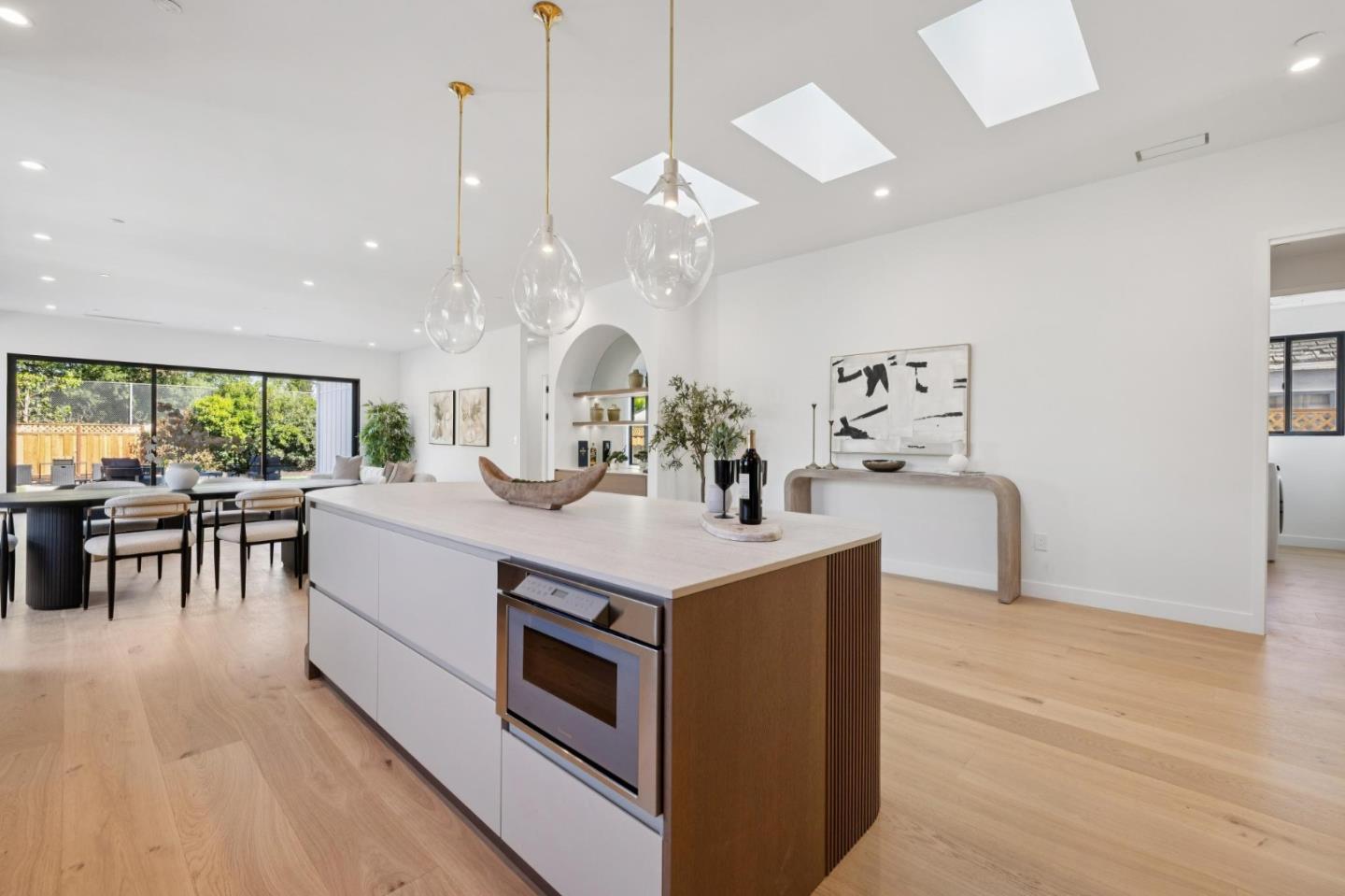 Detail Gallery Image 16 of 111 For 152 Bland Ave, Campbell,  CA 95008 - 4 Beds | 3/1 Baths