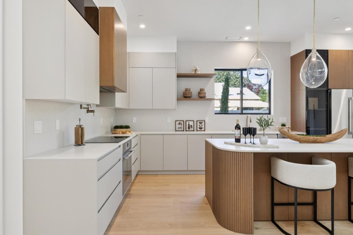 Detail Gallery Image 18 of 111 For 152 Bland Ave, Campbell,  CA 95008 - 4 Beds | 3/1 Baths