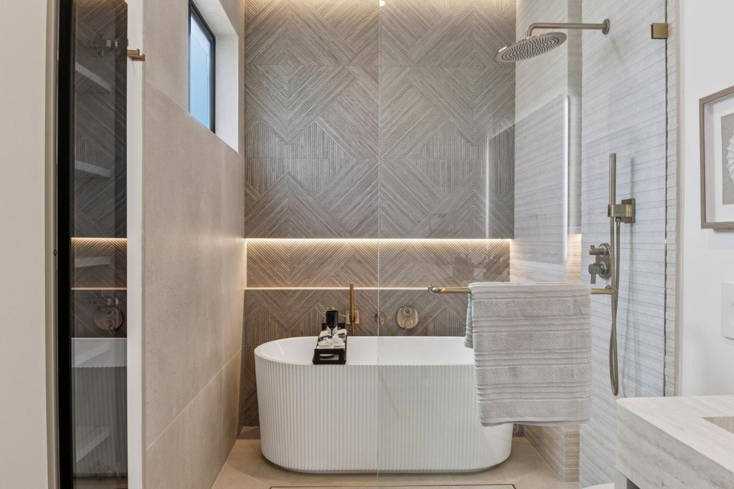 Detail Gallery Image 50 of 111 For 152 Bland Ave, Campbell,  CA 95008 - 4 Beds | 3/1 Baths