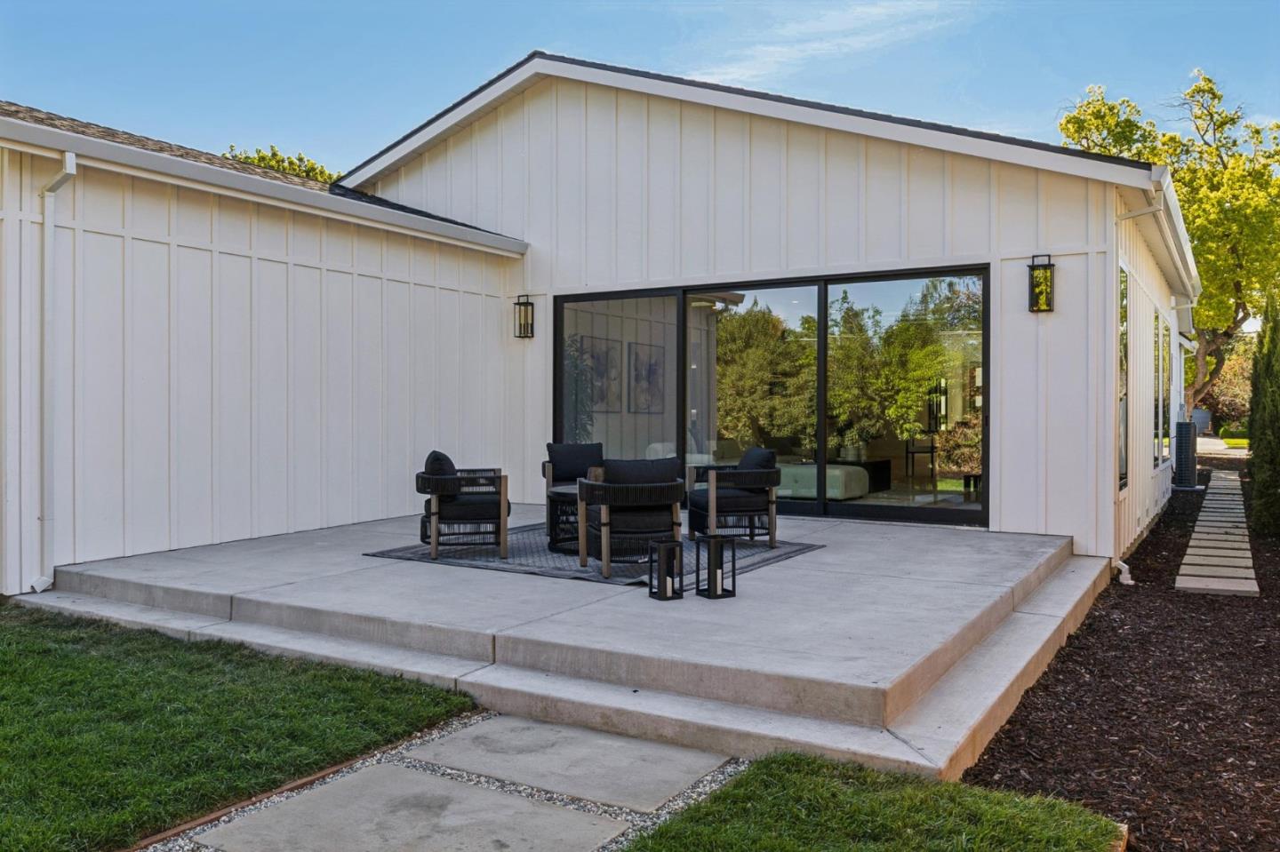 Detail Gallery Image 93 of 111 For 152 Bland Ave, Campbell,  CA 95008 - 4 Beds | 3/1 Baths