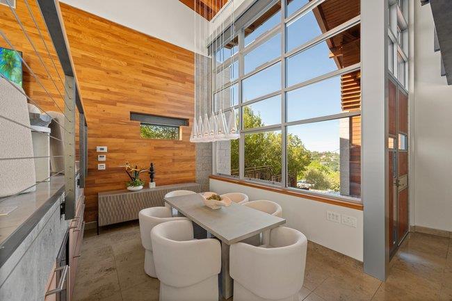 Detail Gallery Image 24 of 77 For 436 Lakeview Way, Redwood City,  CA 94062 - 4 Beds | 3 Baths