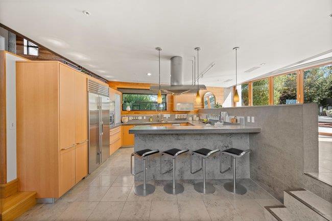 Detail Gallery Image 25 of 77 For 436 Lakeview Way, Redwood City,  CA 94062 - 4 Beds | 3 Baths