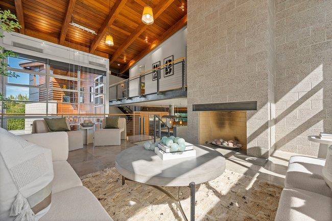 Detail Gallery Image 36 of 77 For 436 Lakeview Way, Redwood City,  CA 94062 - 4 Beds | 3 Baths