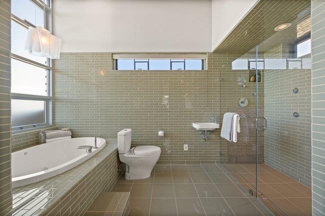 Detail Gallery Image 43 of 77 For 436 Lakeview Way, Redwood City,  CA 94062 - 4 Beds | 3 Baths