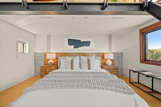 Detail Gallery Image 48 of 77 For 436 Lakeview Way, Redwood City,  CA 94062 - 4 Beds | 3 Baths