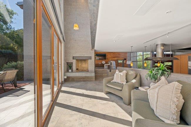 Detail Gallery Image 62 of 77 For 436 Lakeview Way, Redwood City,  CA 94062 - 4 Beds | 3 Baths