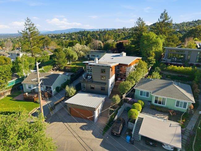 Detail Gallery Image 74 of 77 For 436 Lakeview Way, Redwood City,  CA 94062 - 4 Beds | 3 Baths