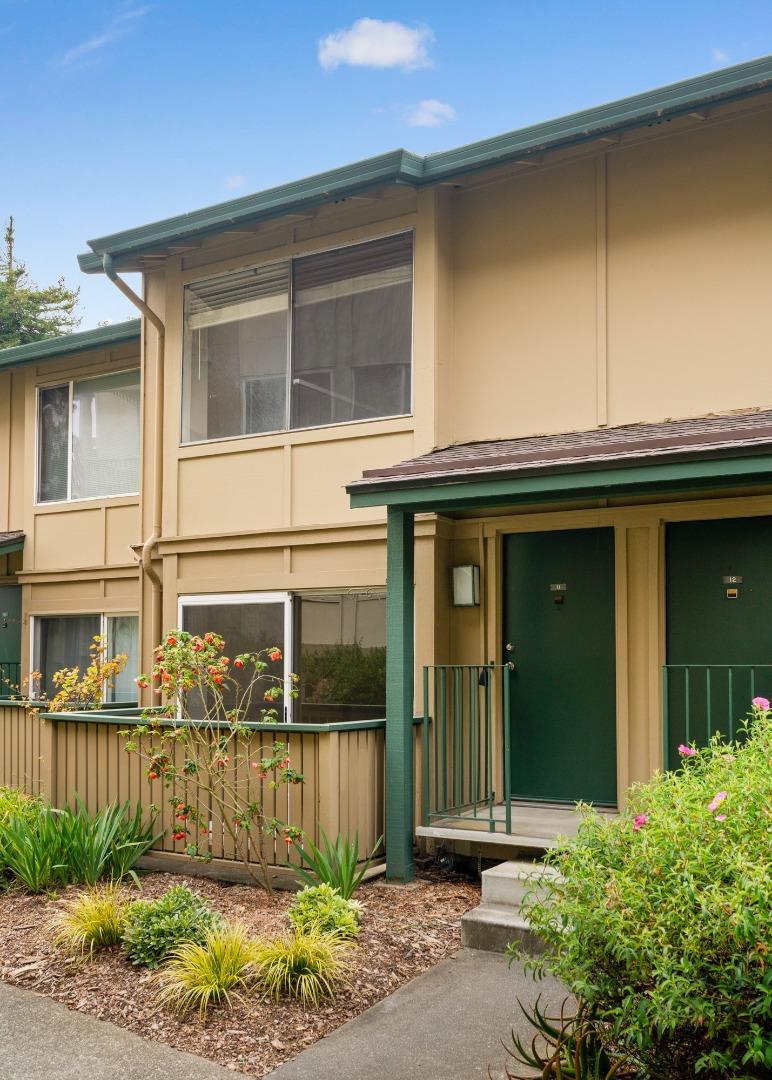 Detail Gallery Image 3 of 31 For 385 Mandarin Dr #11,  Daly City,  CA 94015 - 1 Beds | 1 Baths