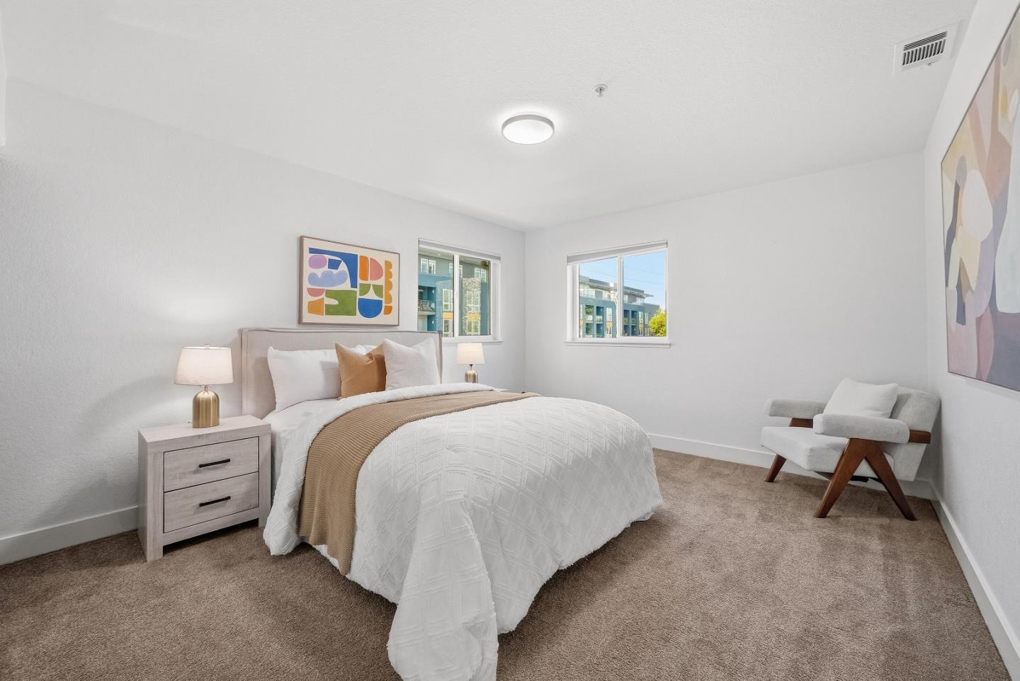 Detail Gallery Image 27 of 47 For 2291 Oaktree Dr #201,  Mountain View,  CA 94040 - 3 Beds | 2/1 Baths