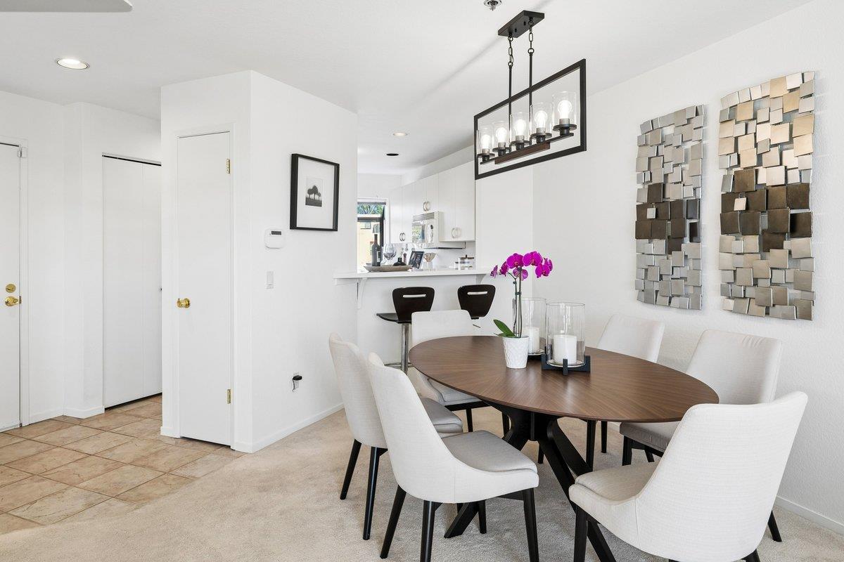 Detail Gallery Image 12 of 46 For 234 Shorebird Cir, Redwood City,  CA 94065 - 2 Beds | 2 Baths