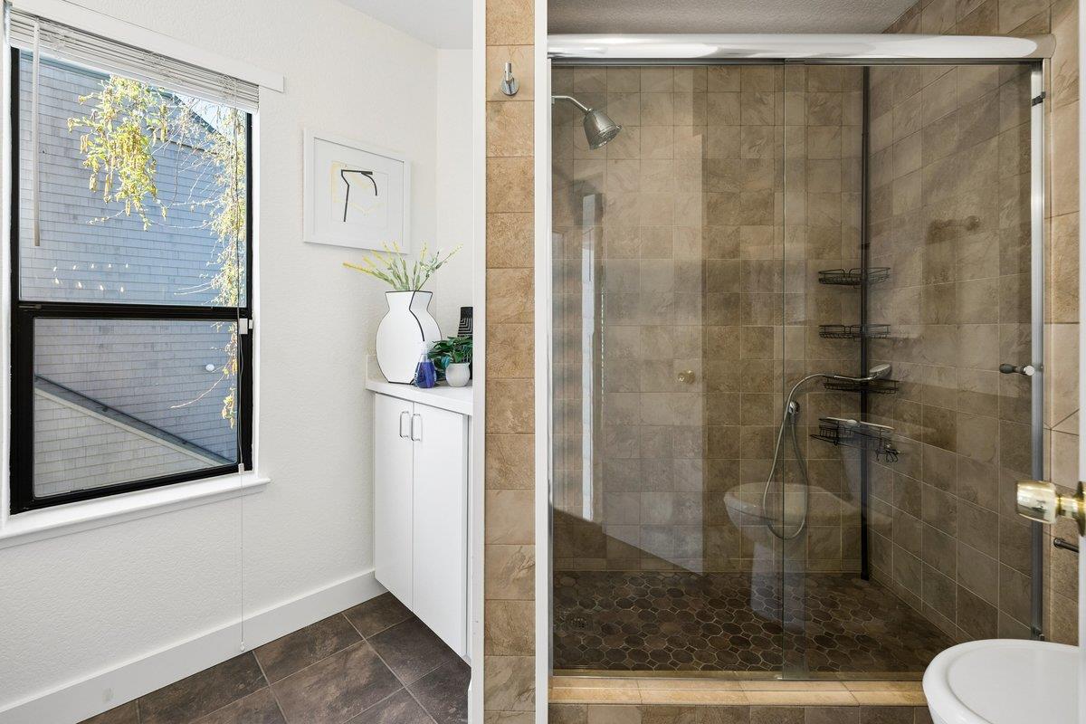 Detail Gallery Image 30 of 46 For 234 Shorebird Cir, Redwood City,  CA 94065 - 2 Beds | 2 Baths