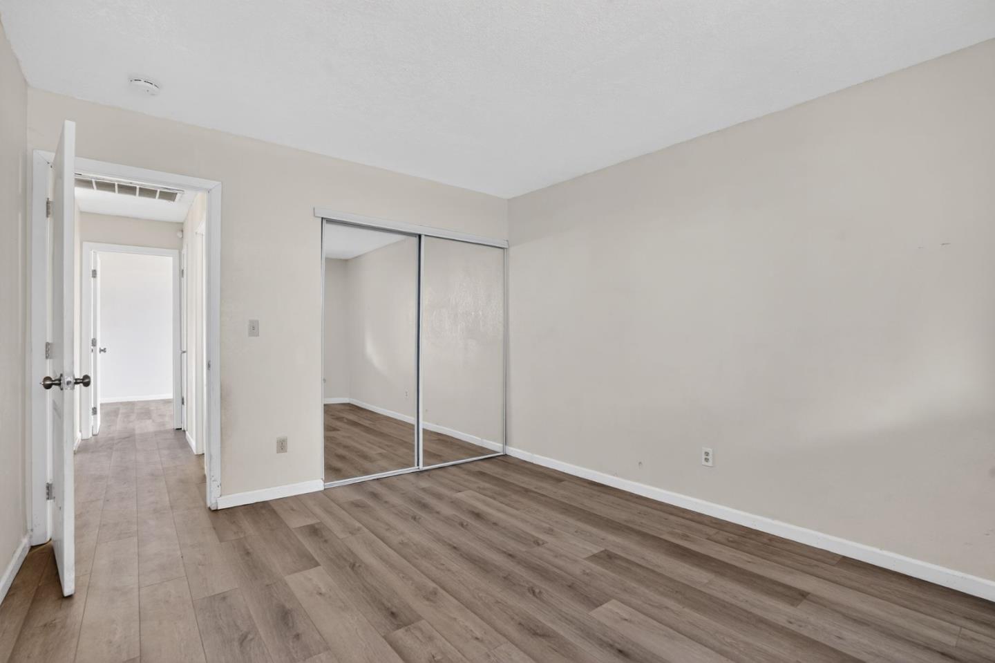 Detail Gallery Image 15 of 29 For 2524 Pemberton Ct, Stockton,  CA 95210 - 3 Beds | 2 Baths