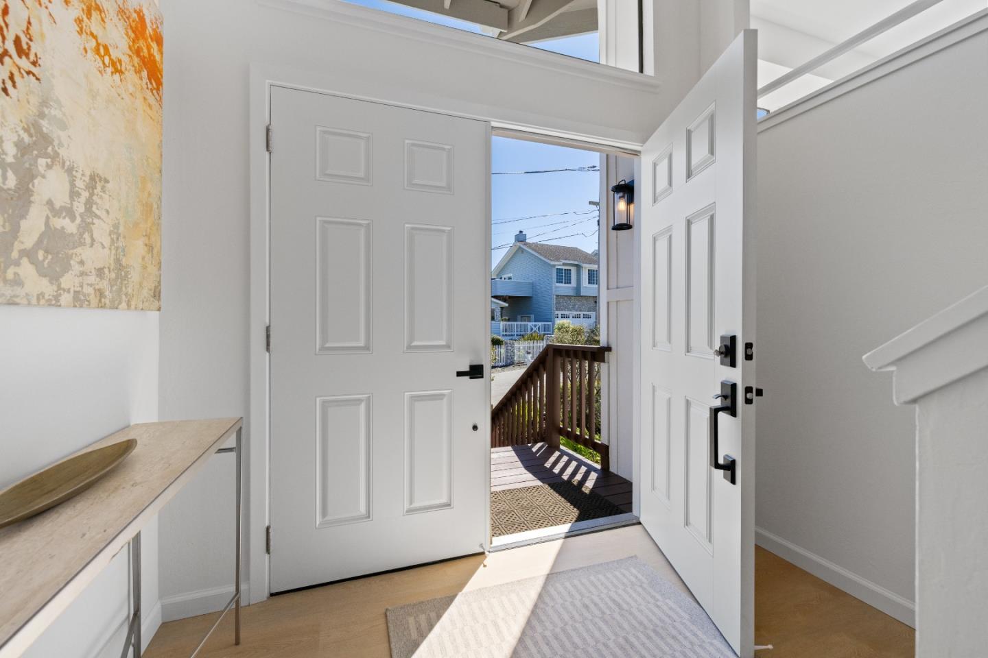 Detail Gallery Image 6 of 49 For 100 Montana St, Moss Beach,  CA 94038 - 5 Beds | 3 Baths