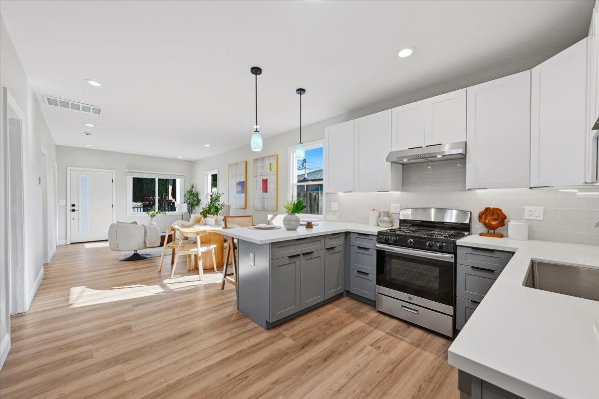 Detail Gallery Image 13 of 58 For 975 Prevost St, San Jose,  CA 95125 - 6 Beds | 5 Baths