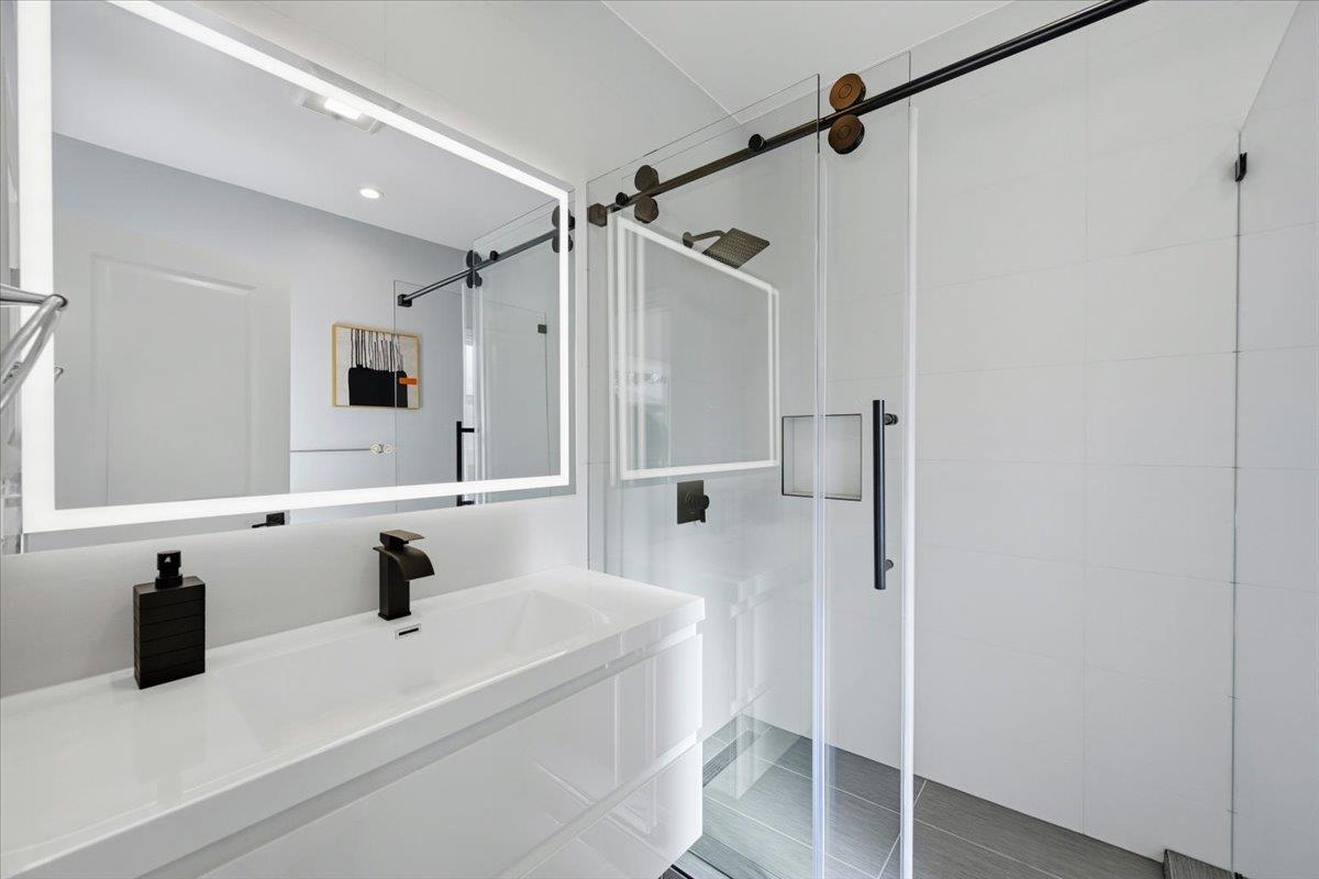 Detail Gallery Image 35 of 58 For 975 Prevost St, San Jose,  CA 95125 - 6 Beds | 5 Baths