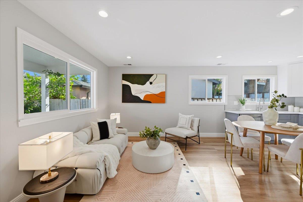 Detail Gallery Image 7 of 58 For 975 Prevost St, San Jose,  CA 95125 - 6 Beds | 5 Baths