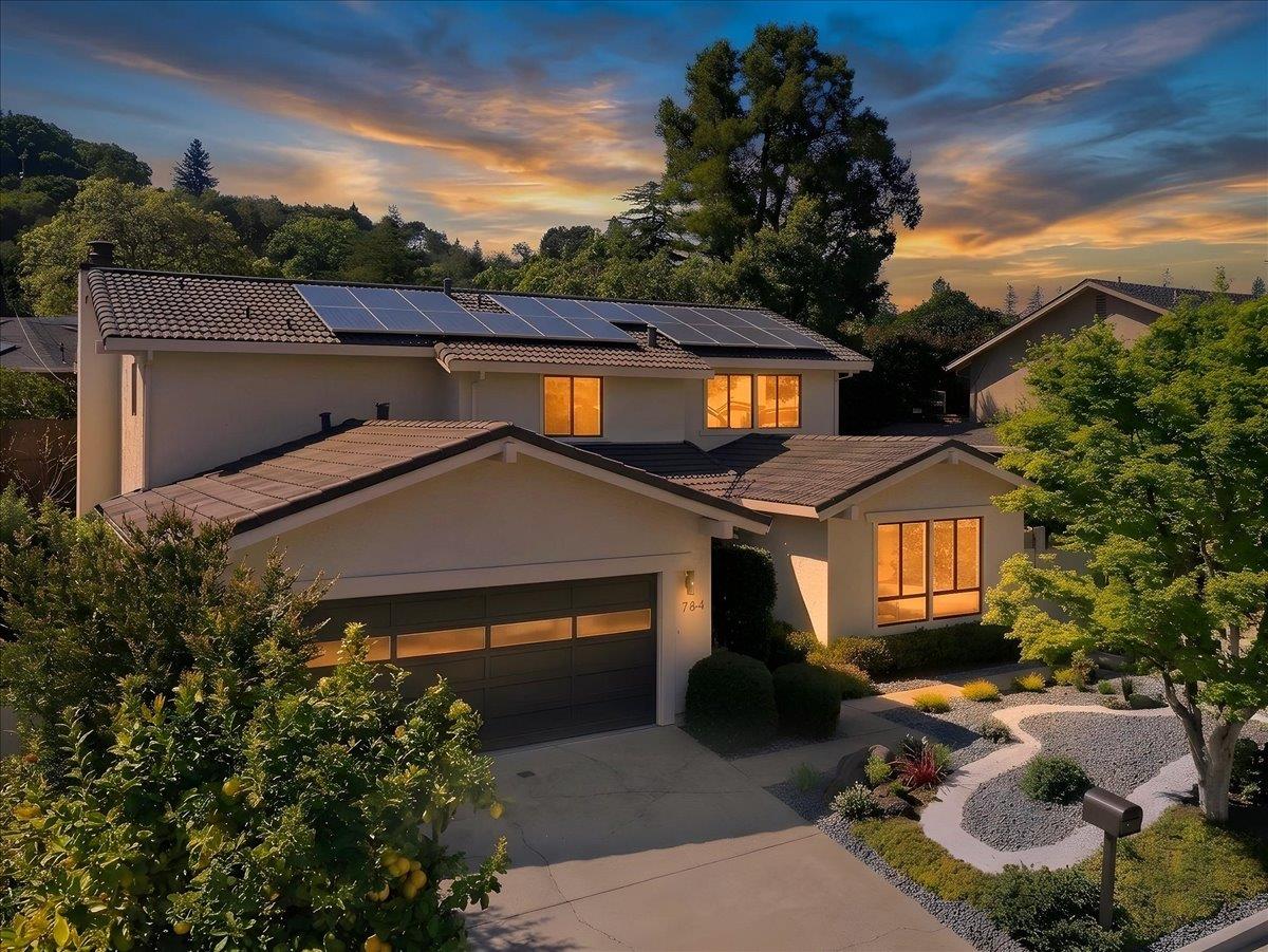 Detail Gallery Image 2 of 46 For 764 Bain Pl, Redwood City,  CA 94062 - 4 Beds | 3 Baths