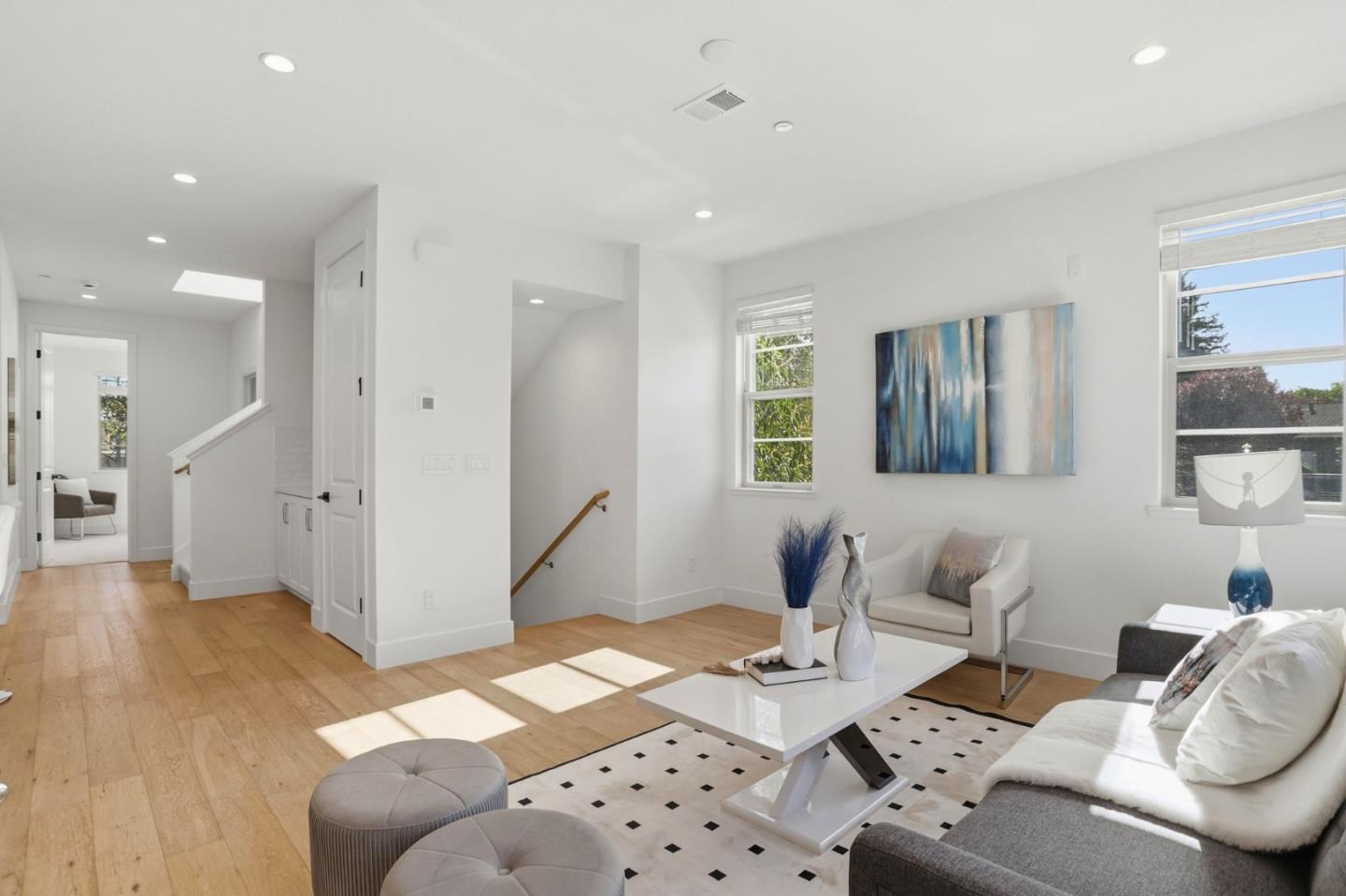 Detail Gallery Image 11 of 41 For Address Not Disclosed, Mountain View,  CA 94043 - 3 Beds | 3 Baths