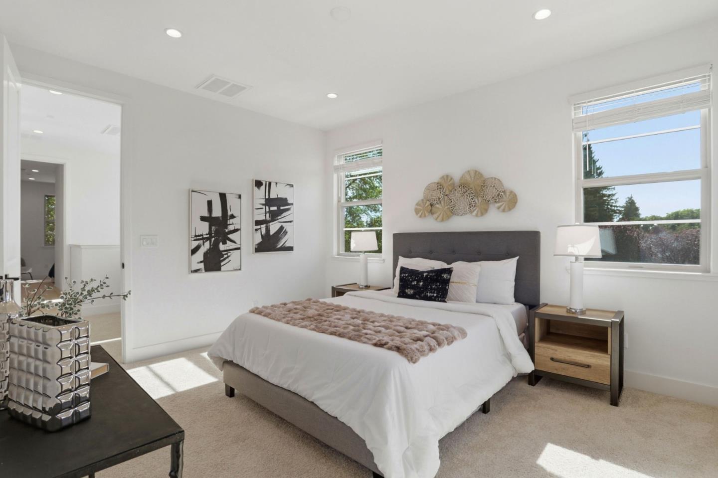 Detail Gallery Image 27 of 41 For Address Not Disclosed, Mountain View,  CA 94043 - 3 Beds | 3 Baths