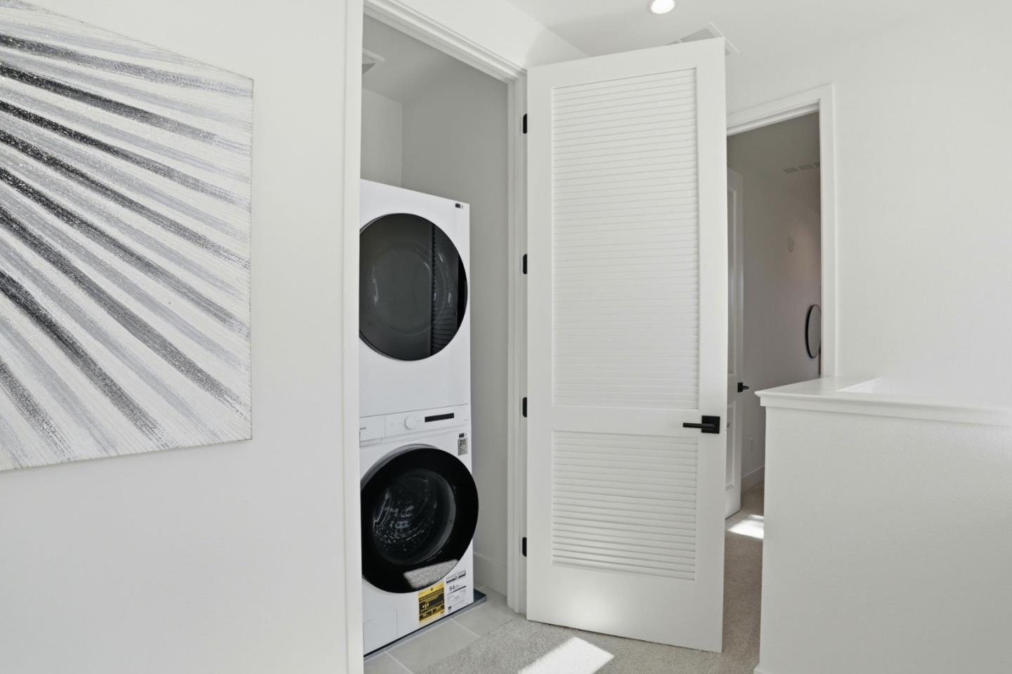 Detail Gallery Image 34 of 41 For Address Not Disclosed, Mountain View,  CA 94043 - 3 Beds | 3 Baths