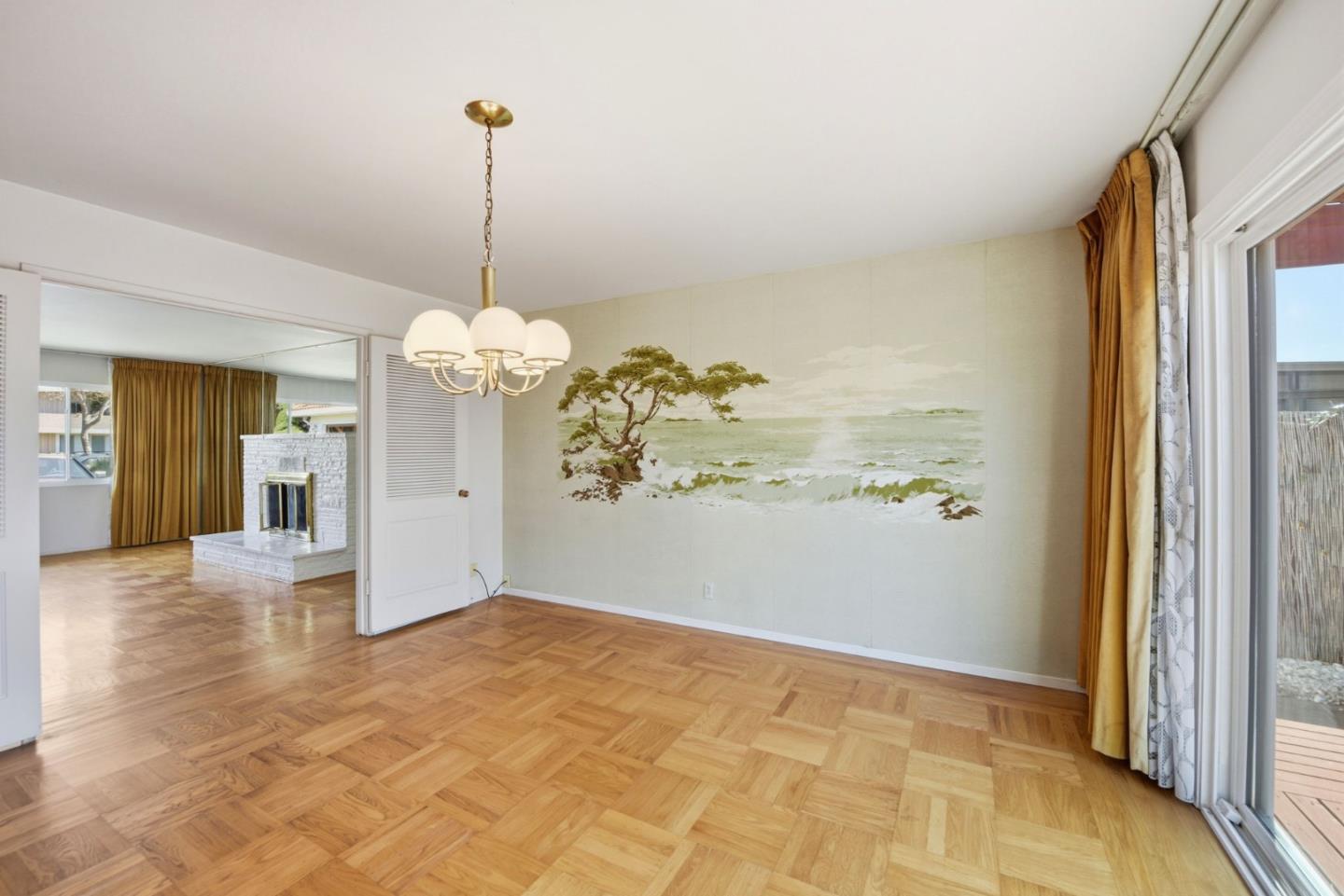 Detail Gallery Image 12 of 38 For 413 Whitehall Rd, Alameda,  CA 94501 - 3 Beds | 2 Baths