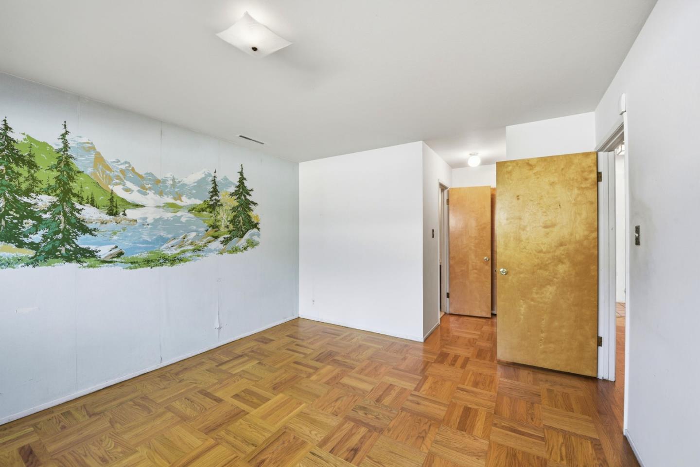 Detail Gallery Image 19 of 38 For 413 Whitehall Rd, Alameda,  CA 94501 - 3 Beds | 2 Baths