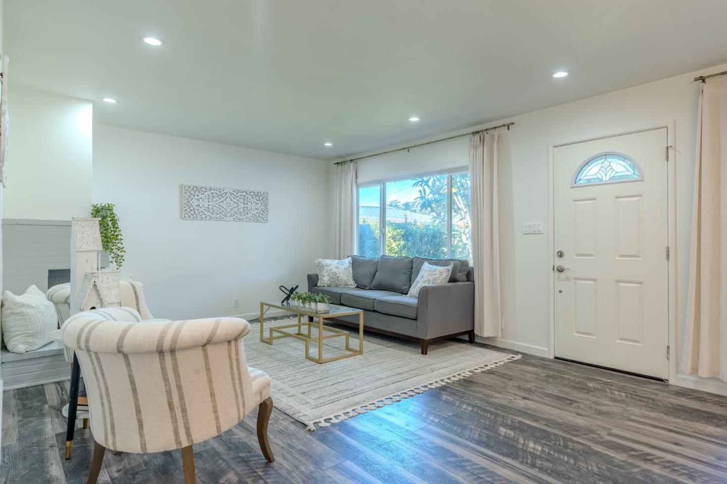 Detail Gallery Image 7 of 32 For 352 Monterey Rd, Pacifica,  CA 94044 - 3 Beds | 2 Baths