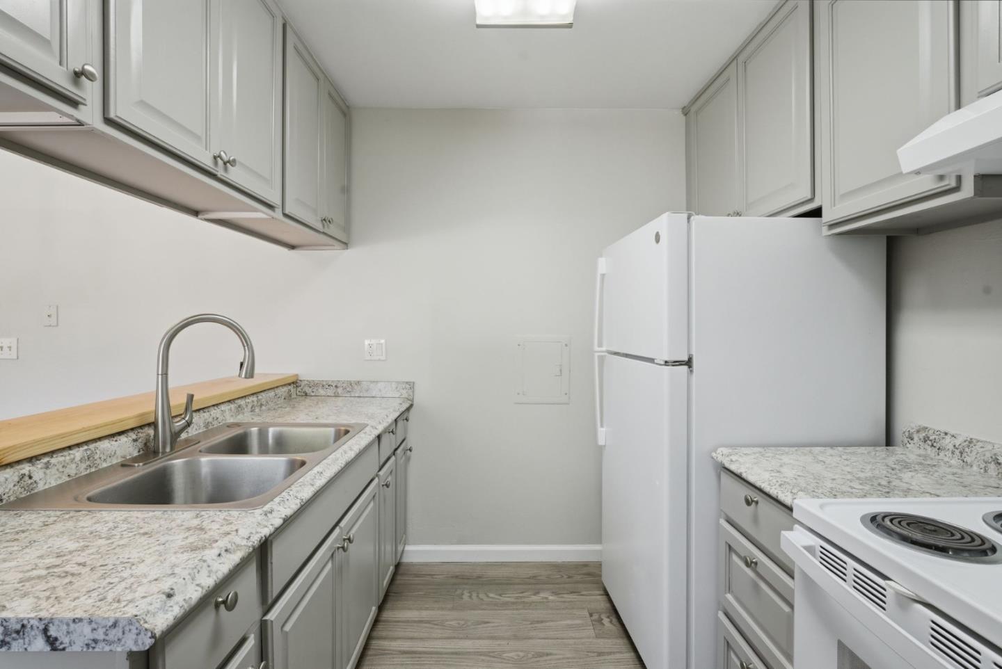 Detail Gallery Image 13 of 45 For 2486 Golzio Ct #1,  San Jose,  CA 95133 - 2 Beds | 1 Baths