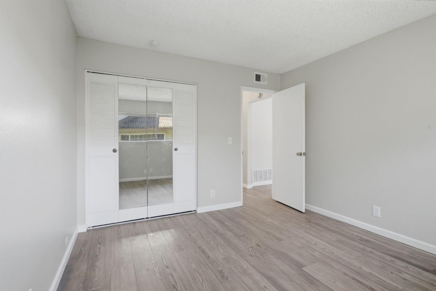 Detail Gallery Image 20 of 45 For 2486 Golzio Ct #1,  San Jose,  CA 95133 - 2 Beds | 1 Baths