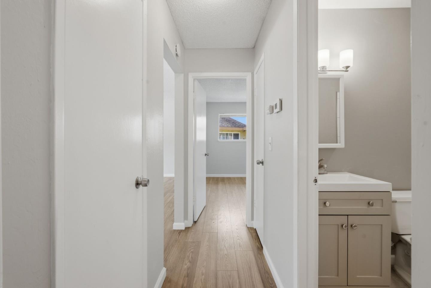 Detail Gallery Image 26 of 45 For 2486 Golzio Ct #1,  San Jose,  CA 95133 - 2 Beds | 1 Baths