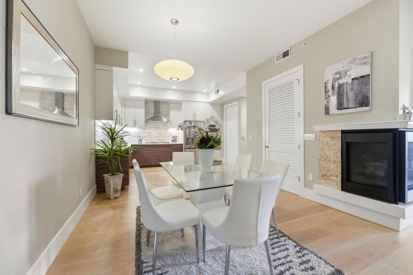 Detail Gallery Image 12 of 28 For 600 El Camino Real #206,  Belmont,  CA 94002 - 2 Beds | 2 Baths