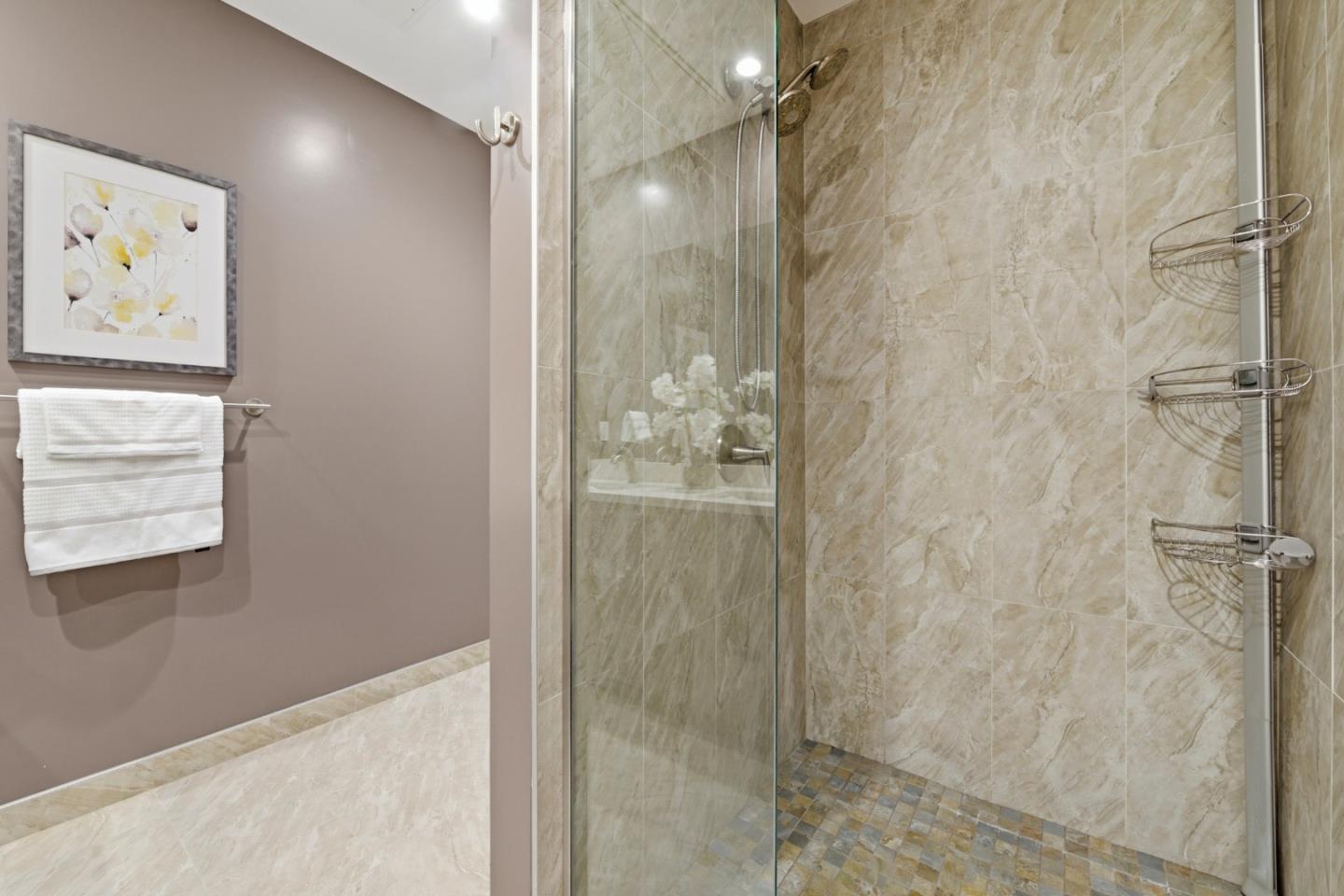 Detail Gallery Image 17 of 28 For 600 El Camino Real #206,  Belmont,  CA 94002 - 2 Beds | 2 Baths