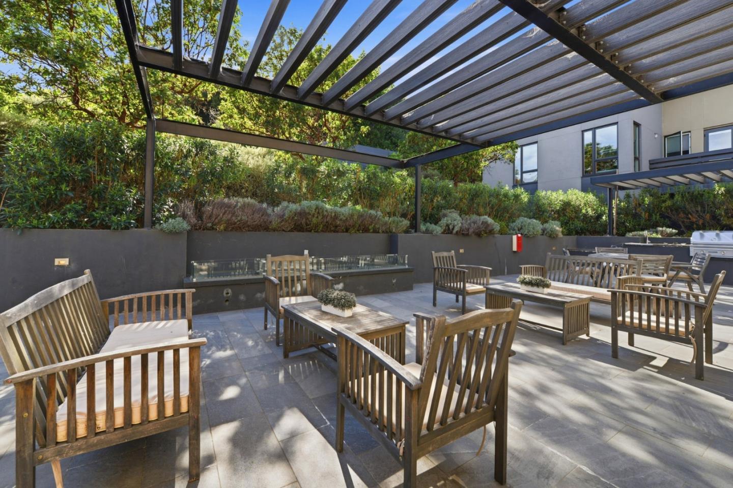 Detail Gallery Image 24 of 28 For 600 El Camino Real #206,  Belmont,  CA 94002 - 2 Beds | 2 Baths