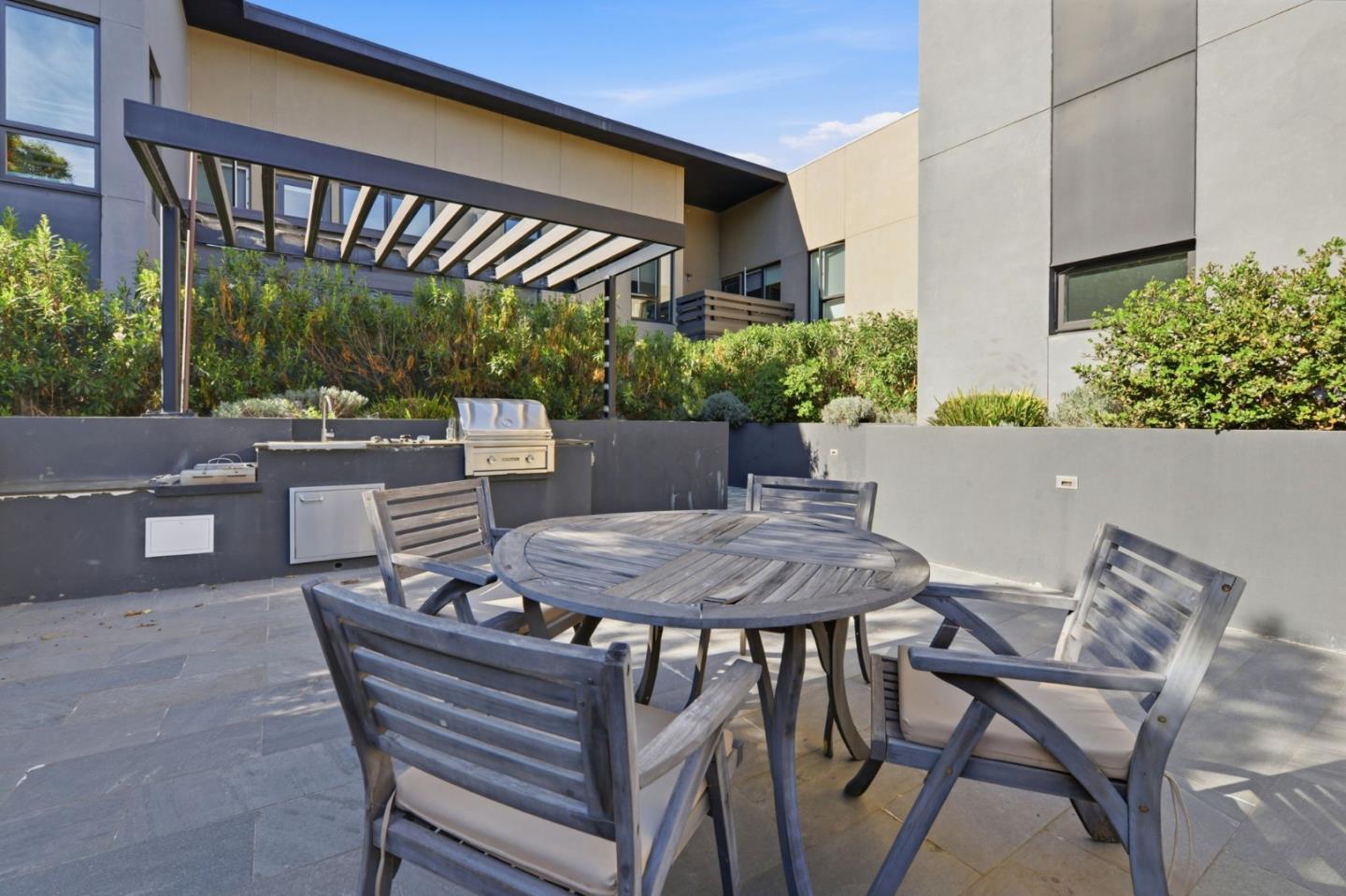 Detail Gallery Image 25 of 28 For 600 El Camino Real #206,  Belmont,  CA 94002 - 2 Beds | 2 Baths