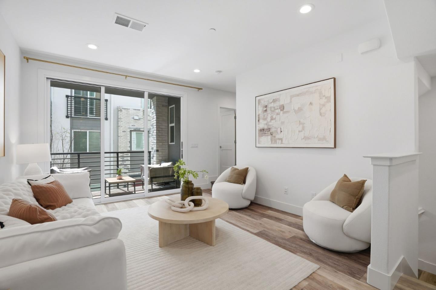 Detail Gallery Image 11 of 38 For 3380 Router Cmn, Fremont,  CA 94538 - 2 Beds | 2/1 Baths