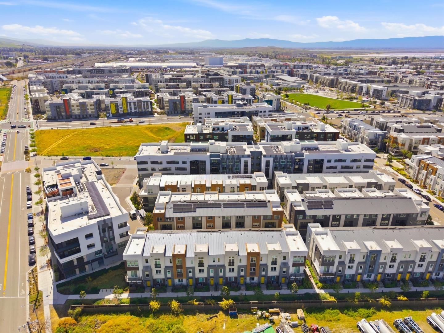 Detail Gallery Image 46 of 48 For 3380 Router Cmn, Fremont,  CA 94538 - 2 Beds | 2/1 Baths