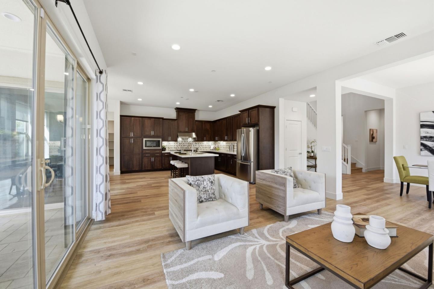 Detail Gallery Image 10 of 88 For 39442 N Darner Dr, Newark,  CA 94560 - 5 Beds | 4/1 Baths