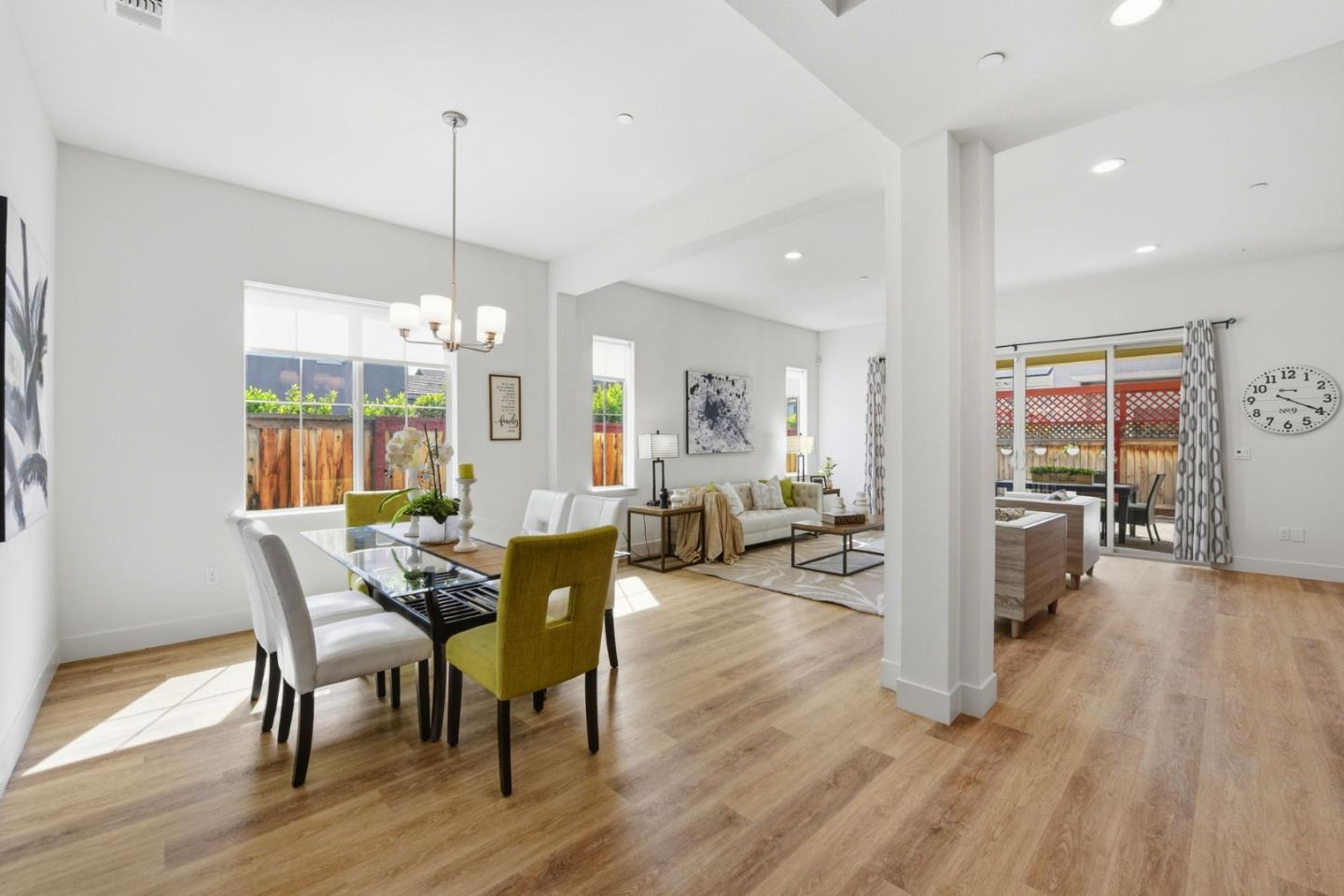 Detail Gallery Image 24 of 88 For 39442 N Darner Dr, Newark,  CA 94560 - 5 Beds | 4/1 Baths