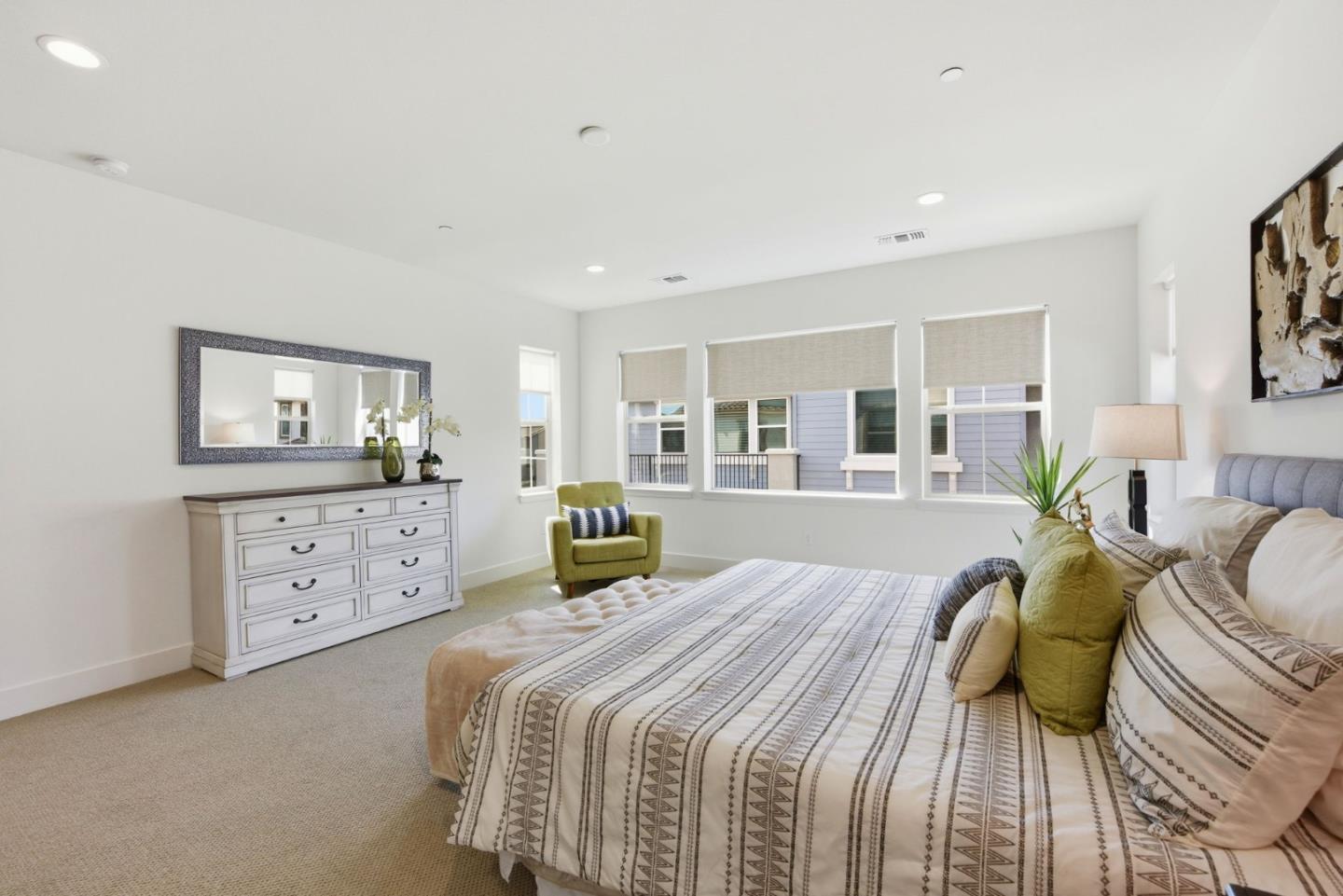 Detail Gallery Image 37 of 88 For 39442 N Darner Dr, Newark,  CA 94560 - 5 Beds | 4/1 Baths