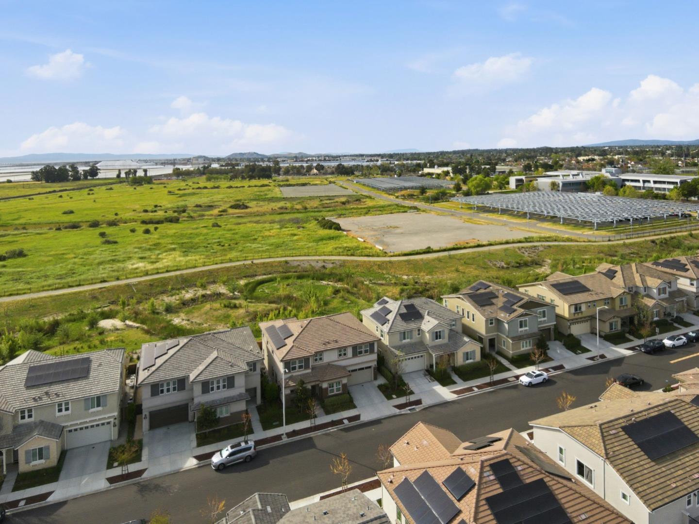 Detail Gallery Image 82 of 88 For 39442 N Darner Dr, Newark,  CA 94560 - 5 Beds | 4/1 Baths