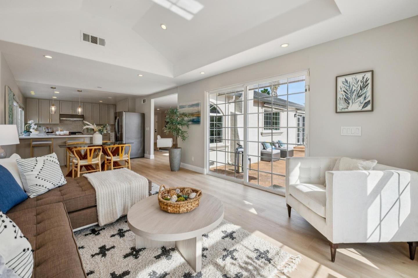 Detail Gallery Image 17 of 48 For 38823 Bluegrass Ct, Newark,  CA 94560 - 4 Beds | 2 Baths