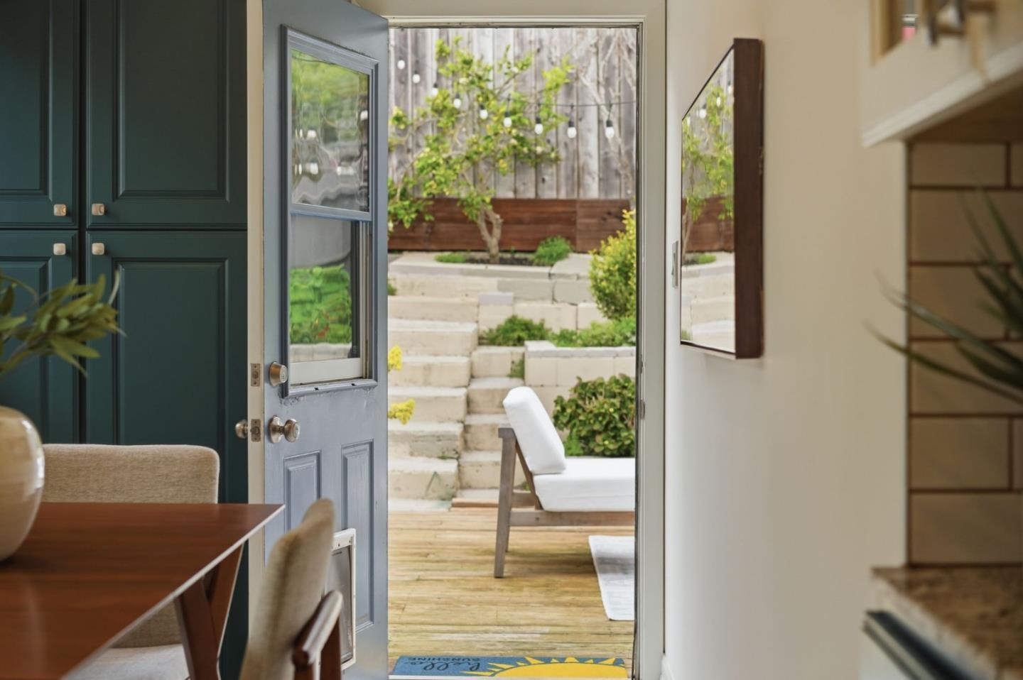 Detail Gallery Image 18 of 39 For 131 Pacific Ave, Pacifica,  CA 94044 - – Beds | – Baths