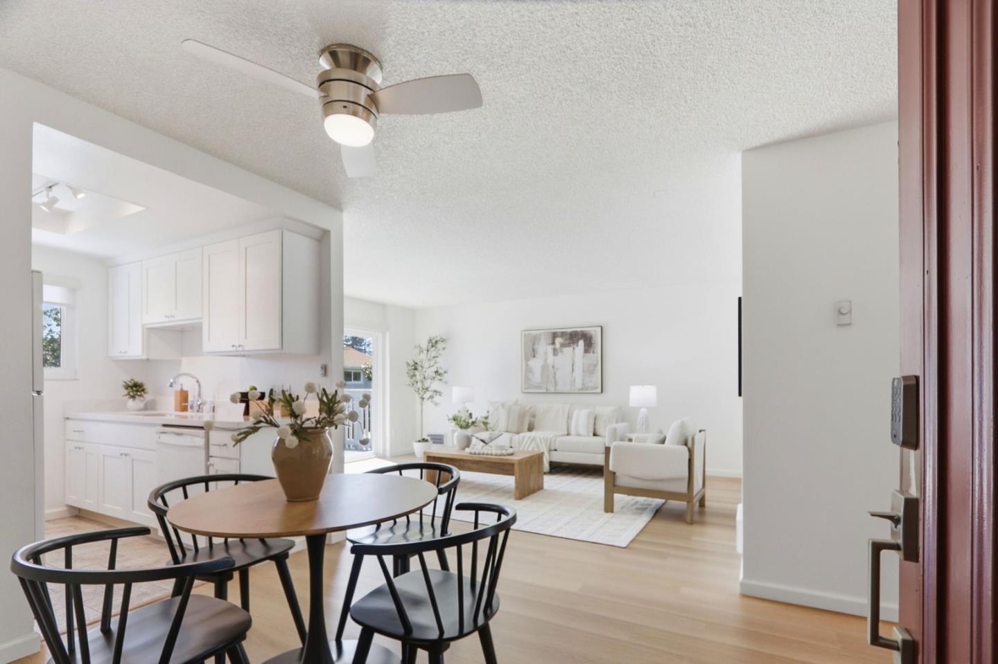 Detail Gallery Image 10 of 32 For 1085 Reed #D,  Sunnyvale,  CA 94086 - 2 Beds | 1 Baths