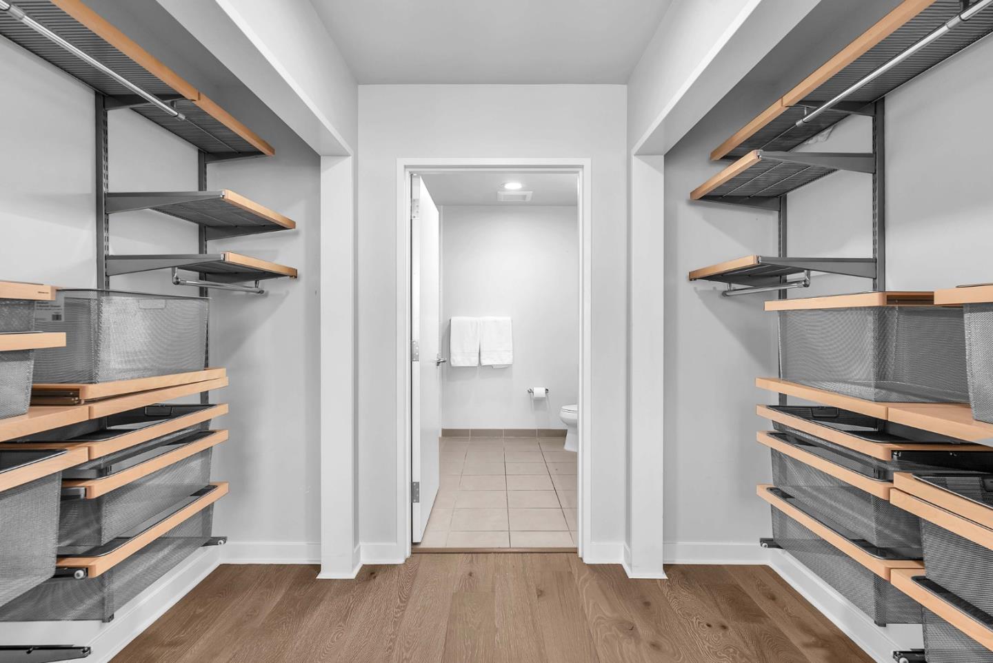 Detail Gallery Image 22 of 37 For 38 N Almaden Blvd #1115,  San Jose,  CA 95110 - 2 Beds | 2 Baths