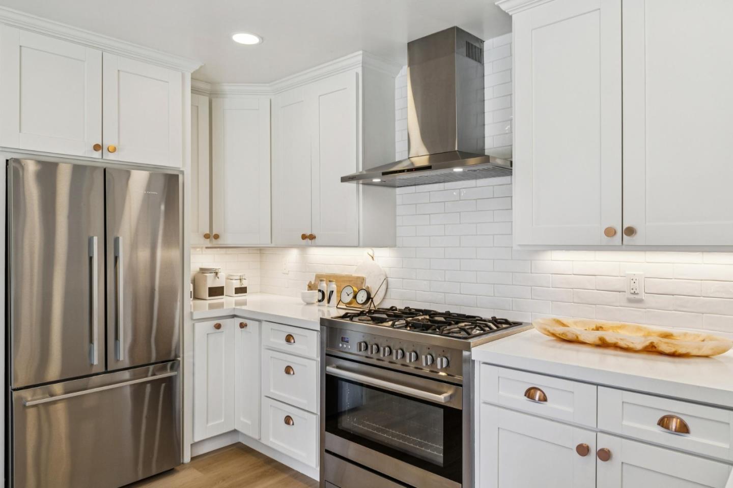 Detail Gallery Image 23 of 58 For 2614 Ohio Ave, Redwood City,  CA 94061 - 3 Beds | 2 Baths