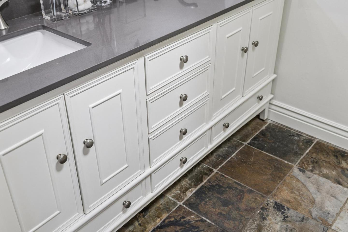 Detail Gallery Image 33 of 58 For 2614 Ohio Ave, Redwood City,  CA 94061 - 3 Beds | 2 Baths