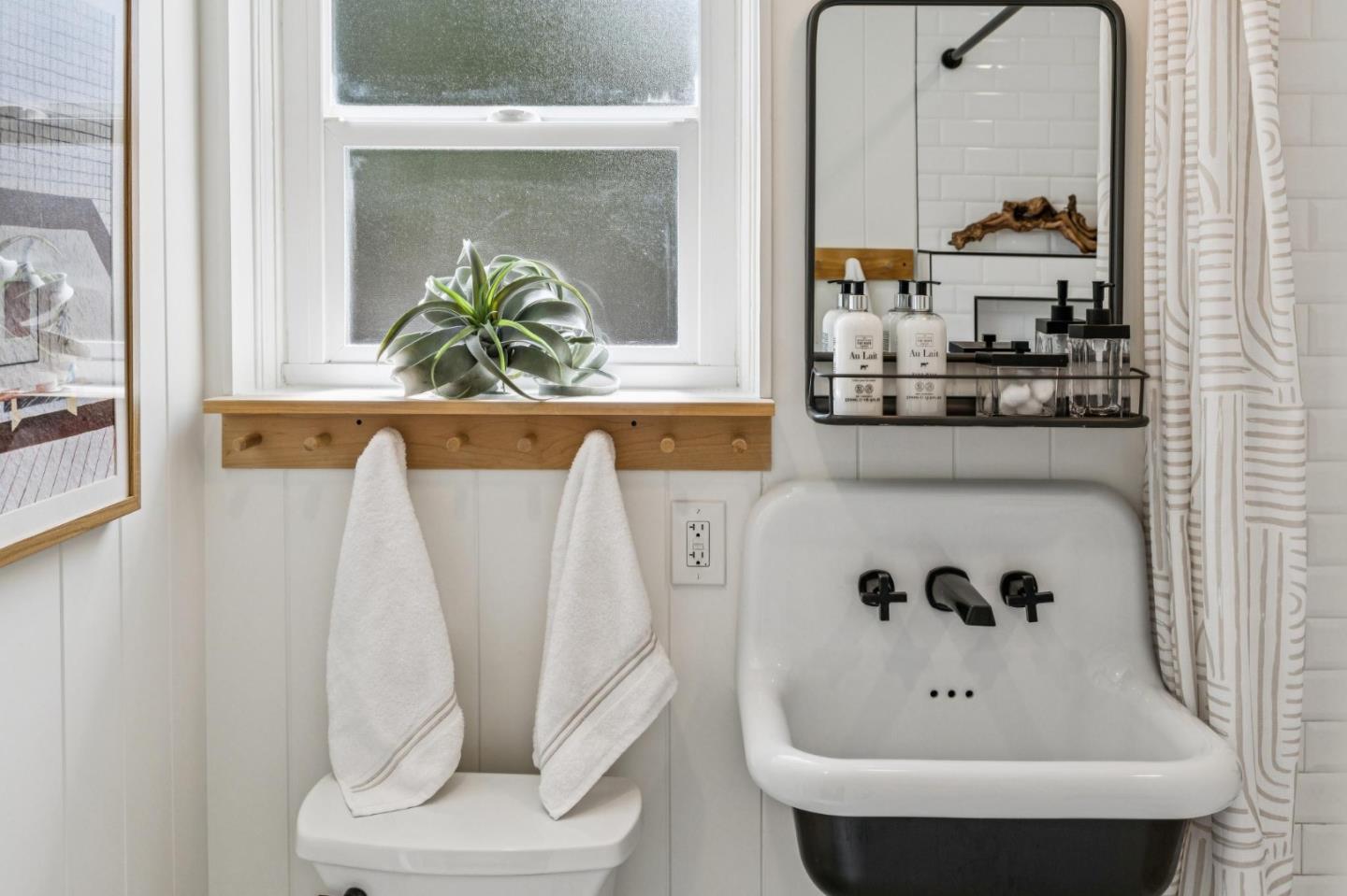 Detail Gallery Image 42 of 58 For 2614 Ohio Ave, Redwood City,  CA 94061 - 3 Beds | 2 Baths