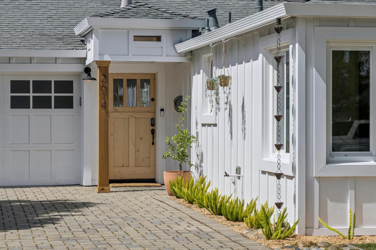 Detail Gallery Image 7 of 58 For 2614 Ohio Ave, Redwood City,  CA 94061 - 3 Beds | 2 Baths